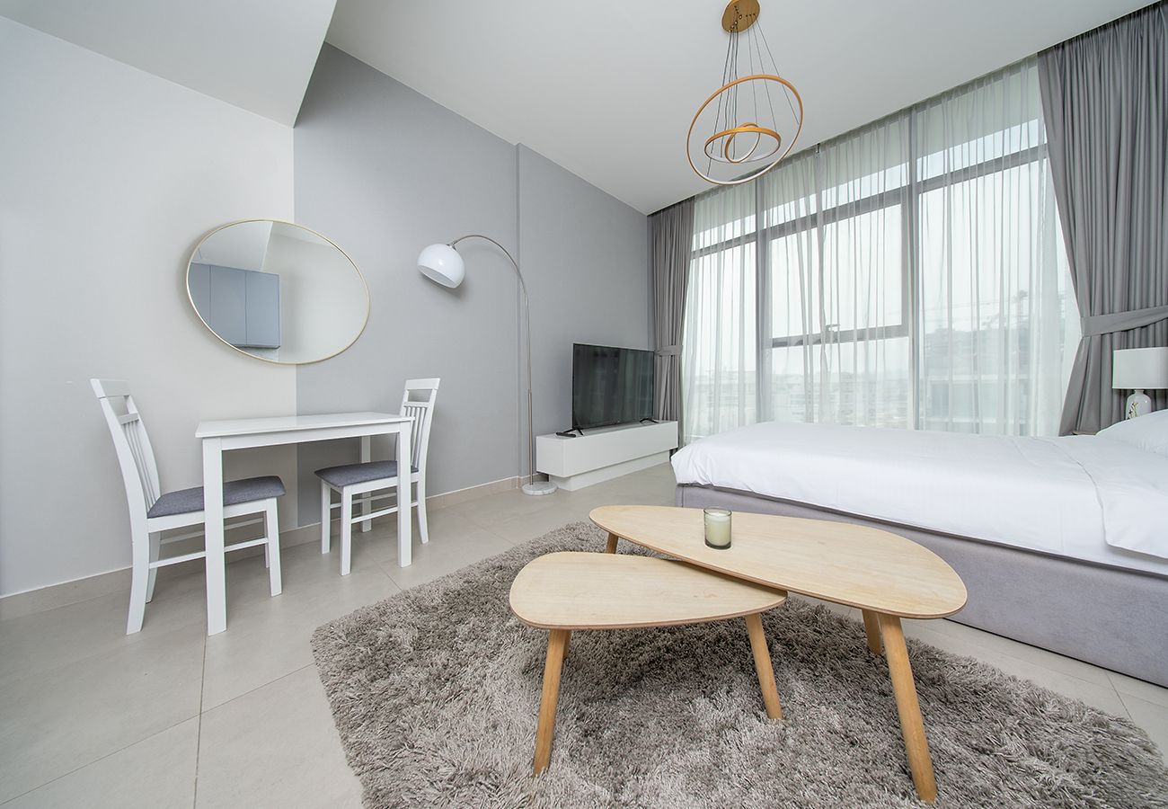 Studio in Dubai - Cozy Studio in Living Garden 2 JVC