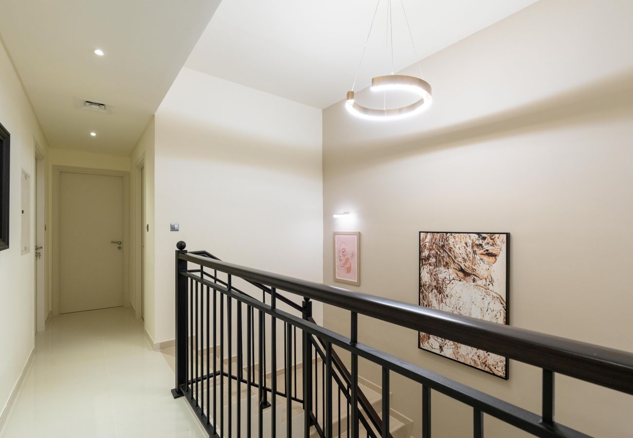 Villa in Dubai - Spacious 5BR Villa DAMAC HILLS 2 ASTER 