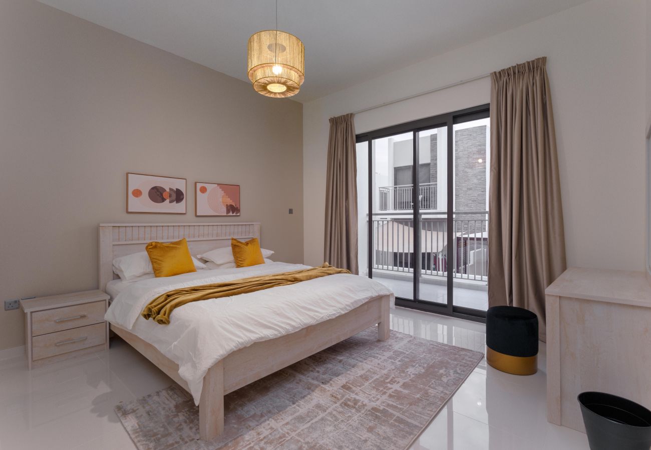 Villa in Dubai - Spacious 5BR Villa DAMAC HILLS 2 ASTER 