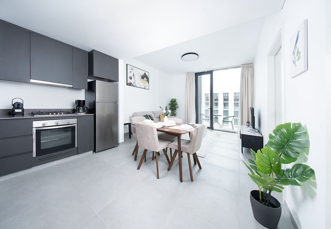 Apartment in Sharjah - Modern 1BR in Tiraz 4, Aljada