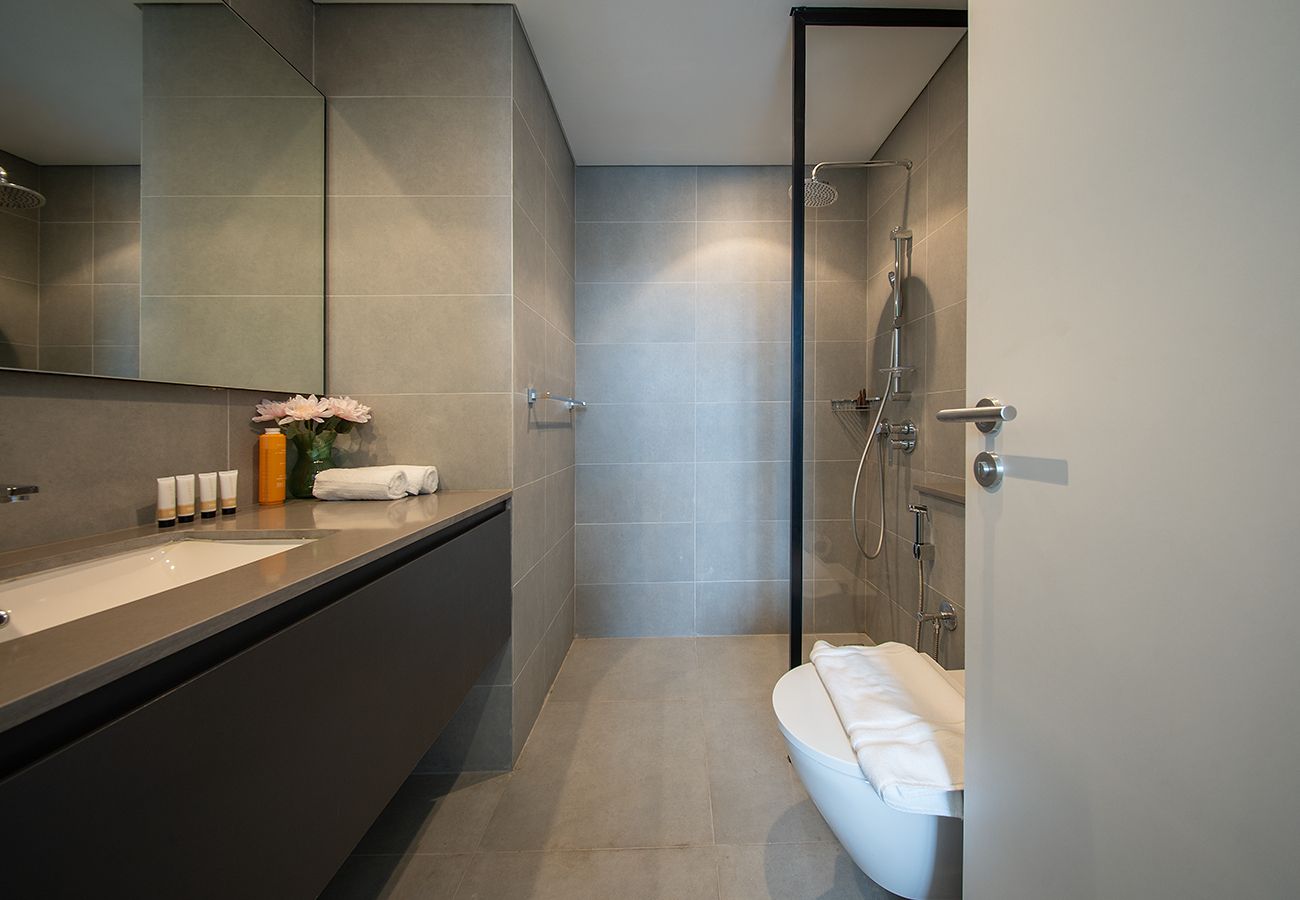 Apartment in Sharjah - Modern 1BR in Tiraz 4, Aljada