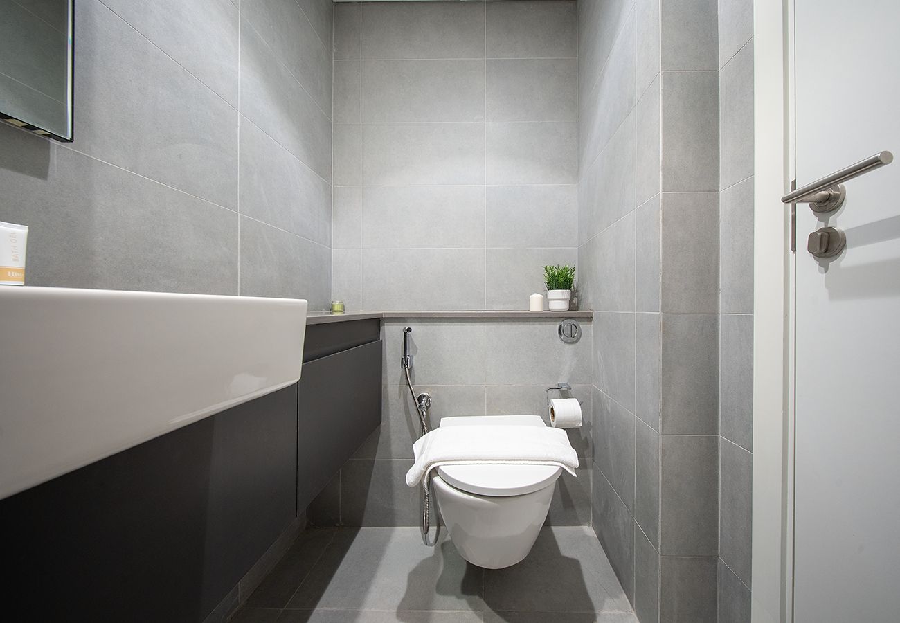 Apartment in Sharjah - Modern 1BR in Tiraz 4, Aljada