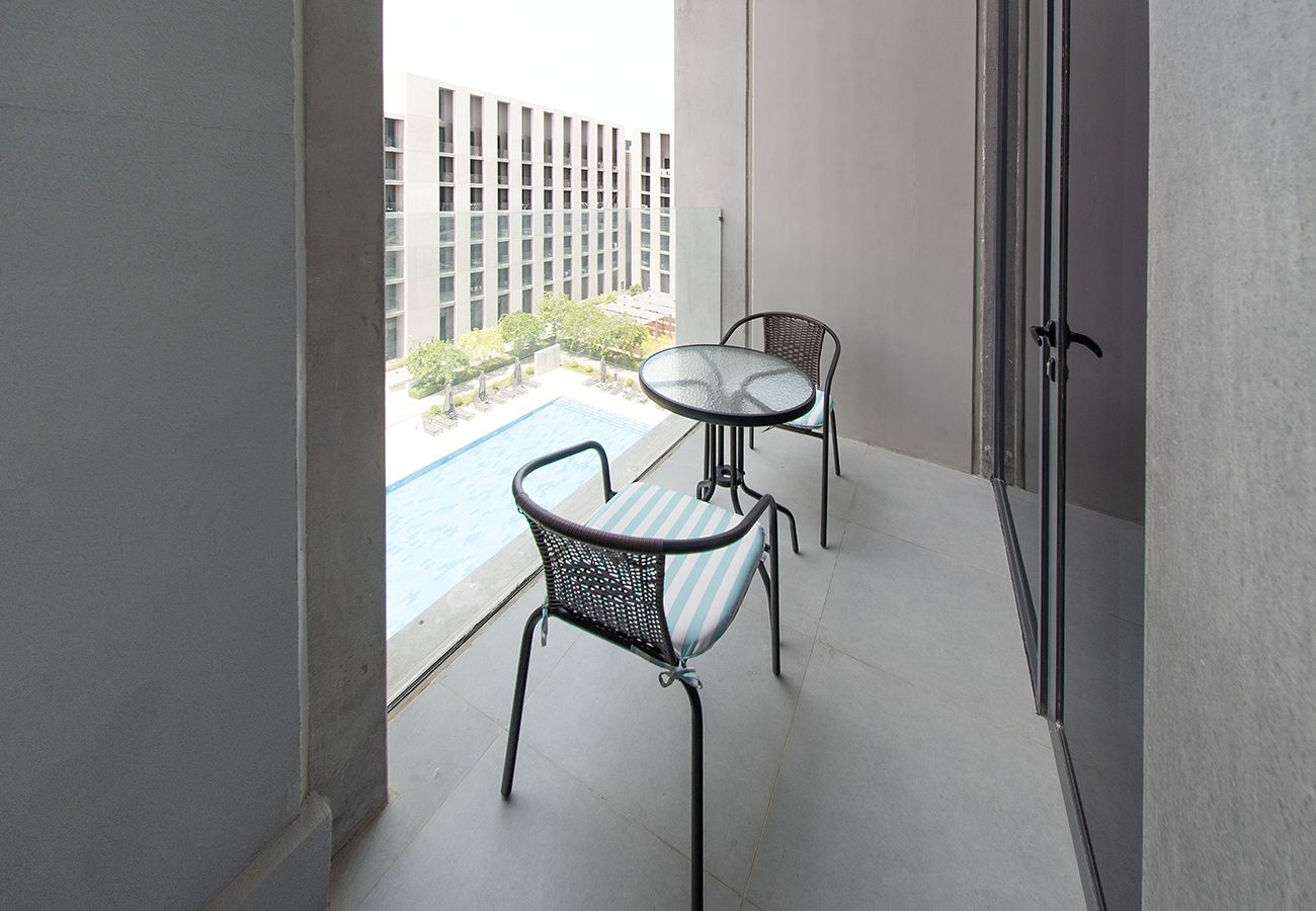 Apartment in Sharjah - Modern 1BR in Tiraz 4, Aljada