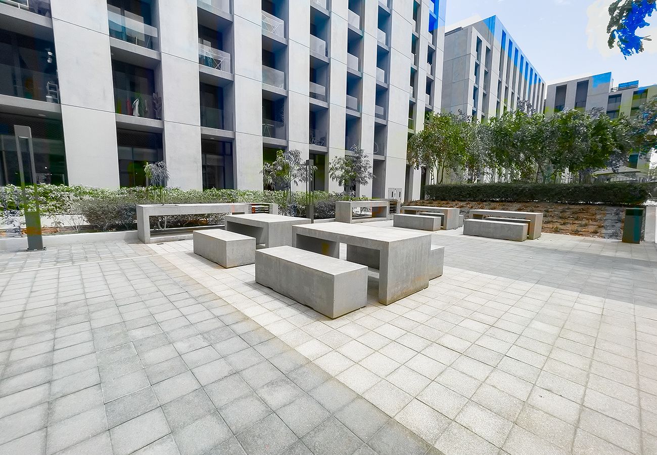 Apartment in Sharjah - Modern 1BR in Tiraz 4, Aljada