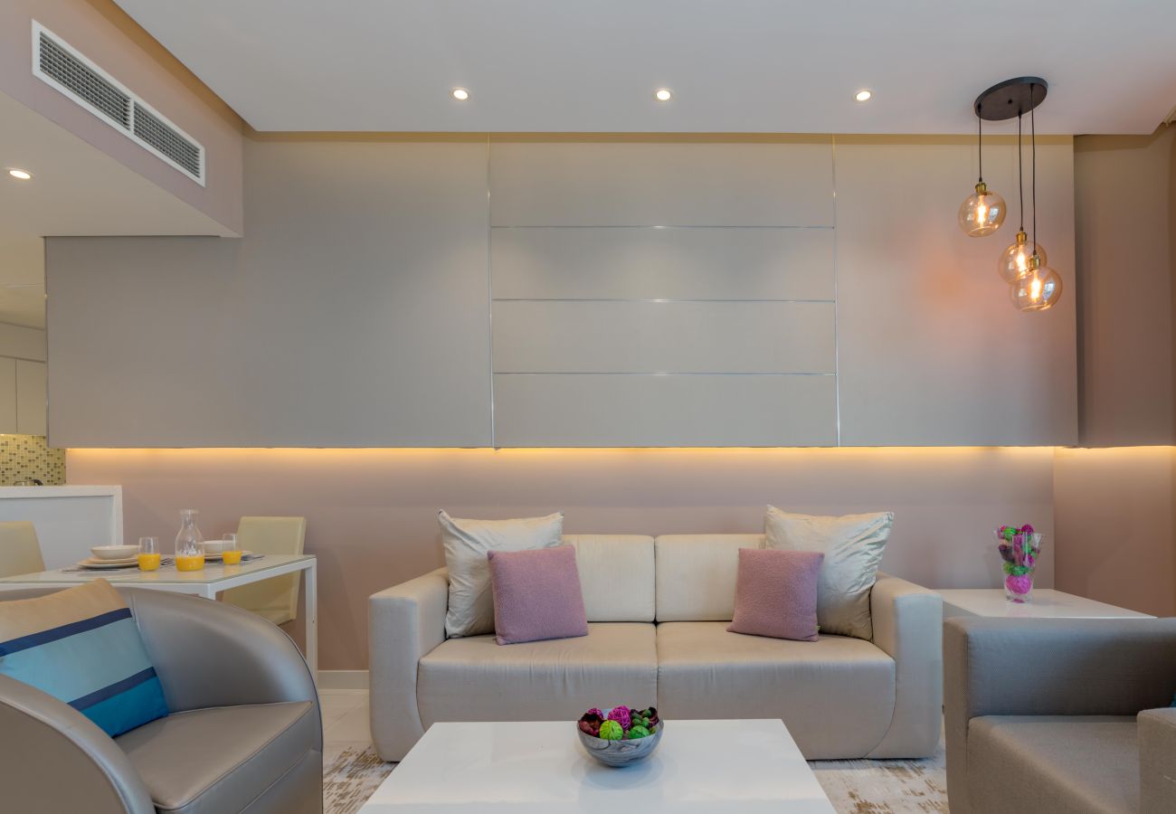 Apartment in Dubai - Modern 1BR in DAMAC Voleo Prime Location