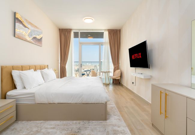 Studio in Dubai - Cozy Studio in Bloom Heights Prime Location