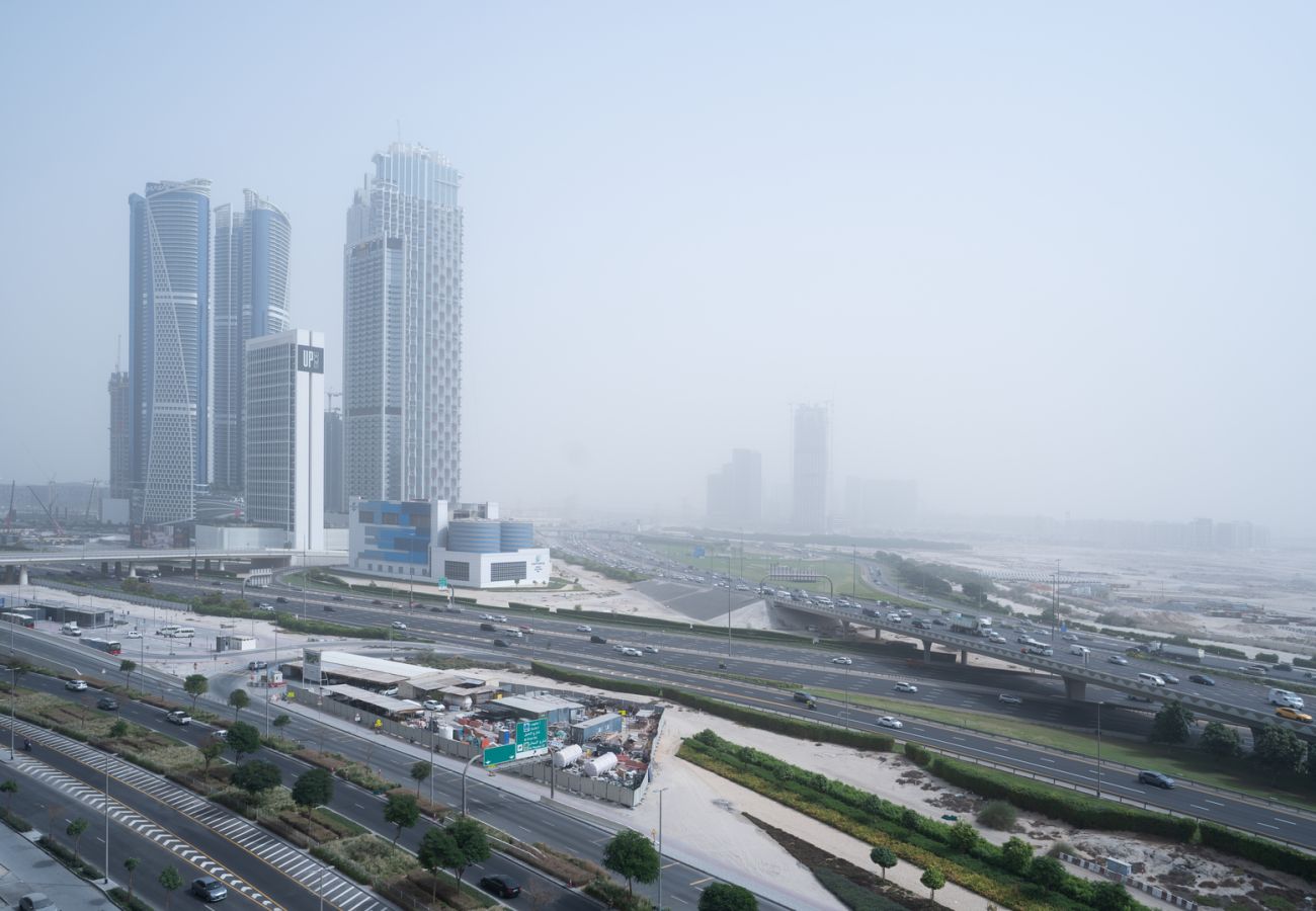 Studio in Dubai - Modern Studio in Waves Tower Prime Location