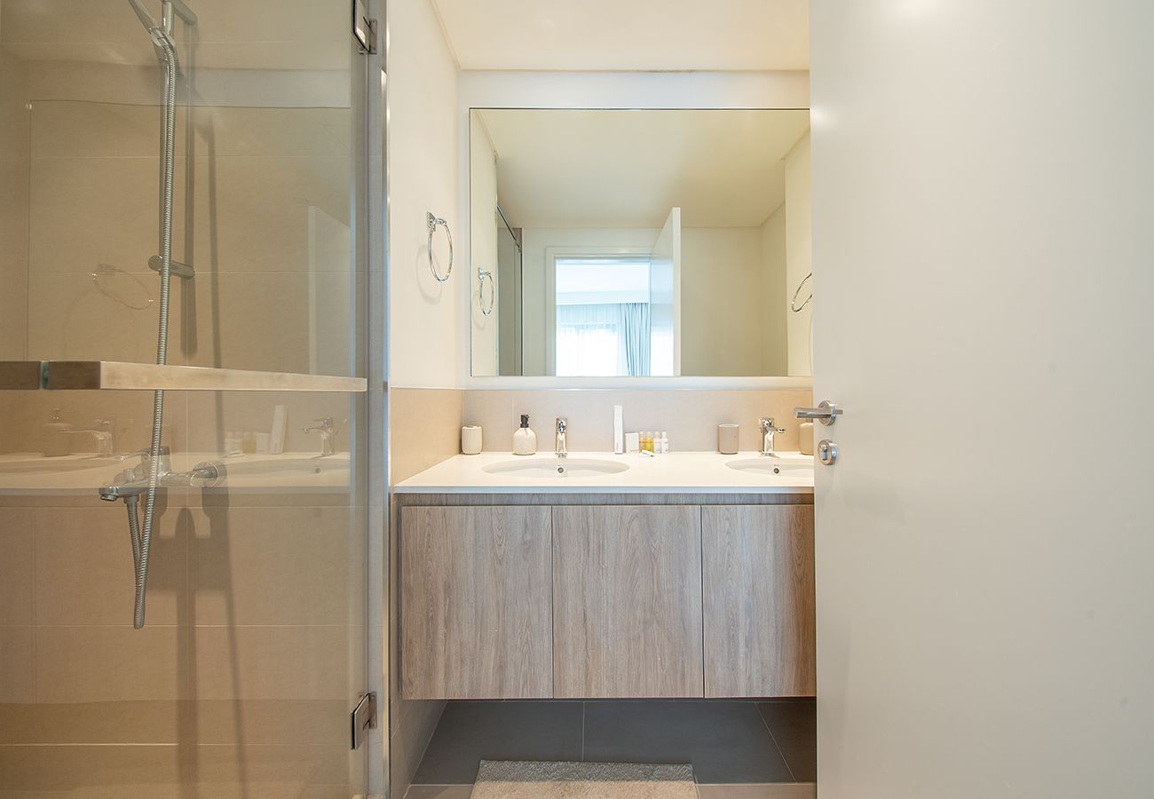 Apartment in Dubai - Serene 2BR Retreat at Park Ridge