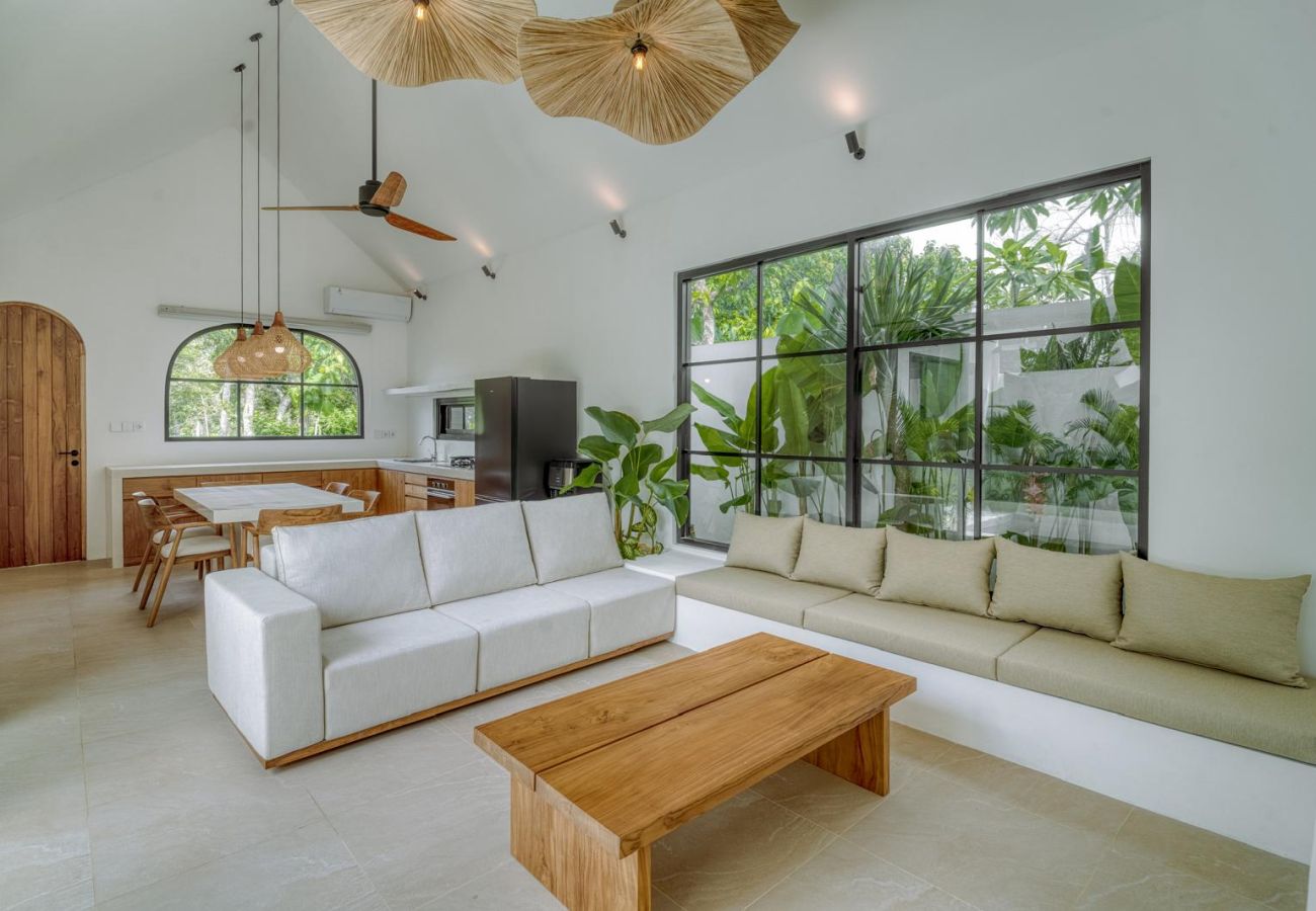 Villa in Pecatu - Luxury 2-Bedroom Villa with Pool
