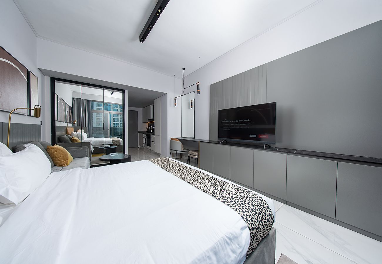 Studio in Dubai - Modern Studio in MAG 318 Near Dubai Mall