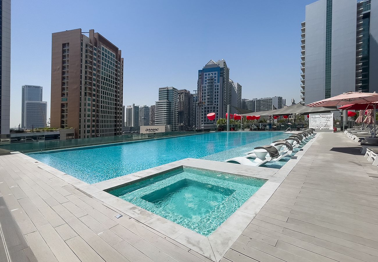 Studio in Dubai - Modern Studio in MAG 318 Near Dubai Mall